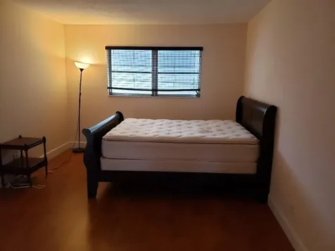 899 SE 2nd Avenue Deerfield Beach FL 33441