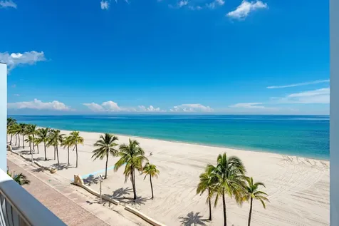 300 Oregon Street Hollywood FL 33019