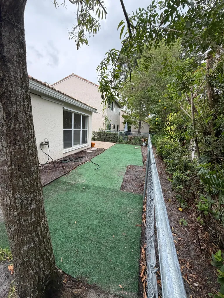 7657 Sanctuary Drive Coral Springs FL 33065