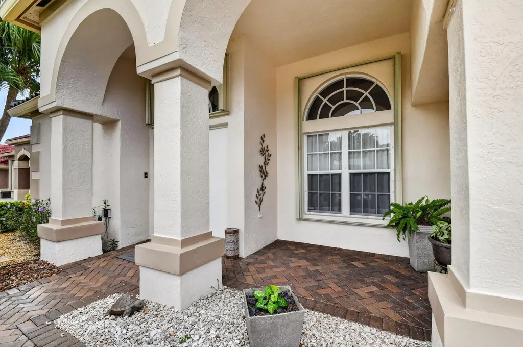 7039 Brunswick Circle Boynton Beach FL 33472