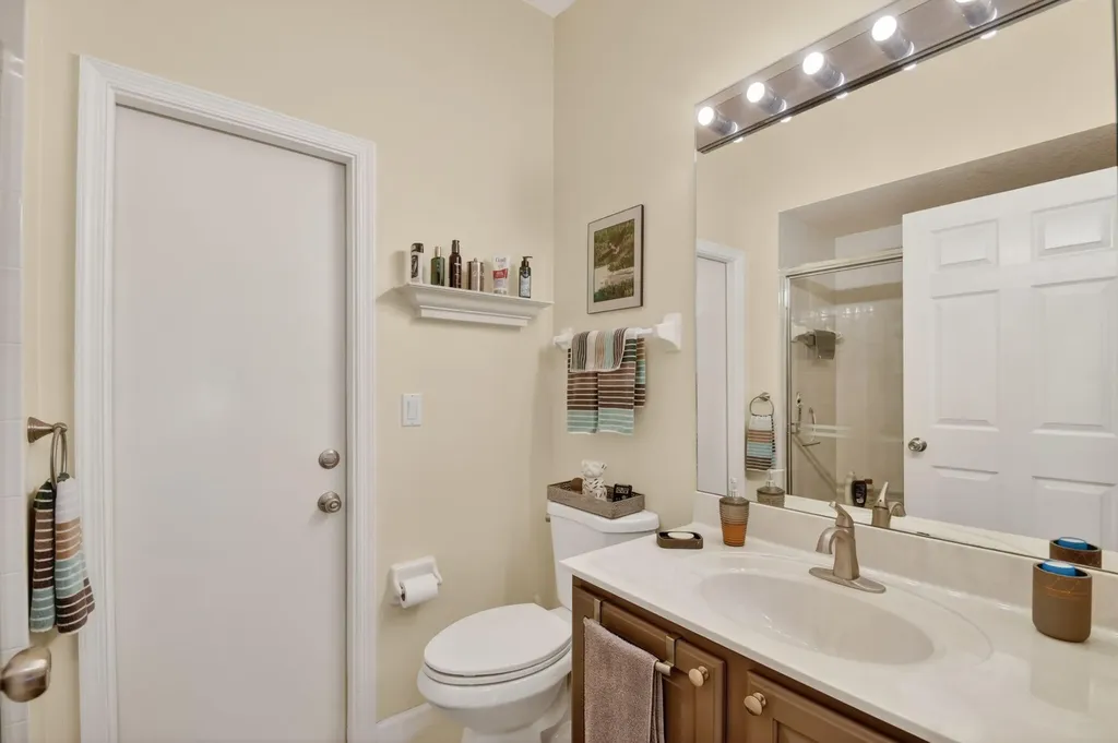 7039 Brunswick Circle Boynton Beach FL 33472