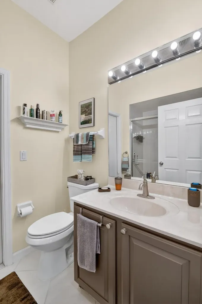 7039 Brunswick Circle Boynton Beach FL 33472