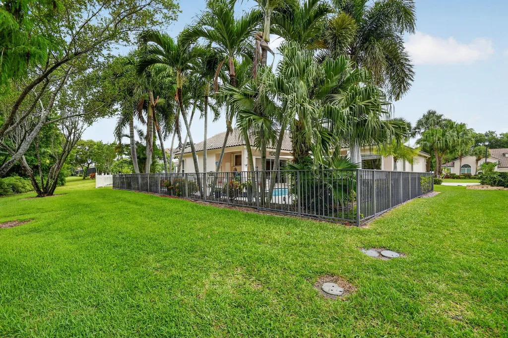 7039 Brunswick Circle Boynton Beach FL 33472