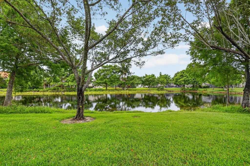 7039 Brunswick Circle Boynton Beach FL 33472