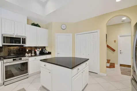 7039 Brunswick Circle Boynton Beach FL 33472