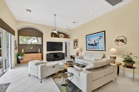 7039 Brunswick Circle Boynton Beach FL 33472