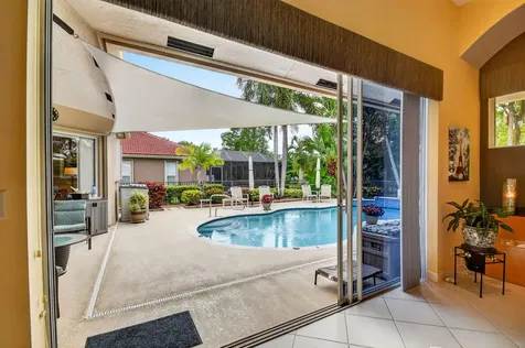 7039 Brunswick Circle Boynton Beach FL 33472