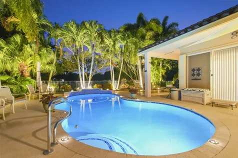 7039 Brunswick Circle Boynton Beach FL 33472