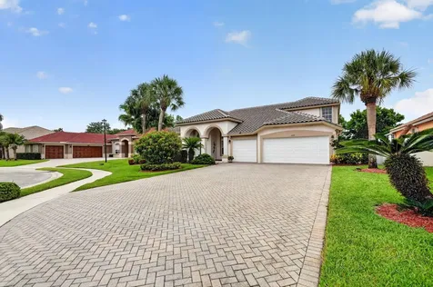 7039 Brunswick Circle Boynton Beach FL 33472