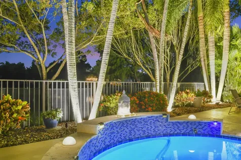 7039 Brunswick Circle Boynton Beach FL 33472