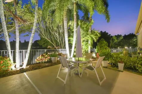 7039 Brunswick Circle Boynton Beach FL 33472