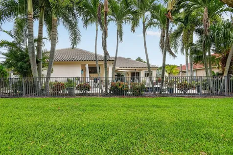 7039 Brunswick Circle Boynton Beach FL 33472