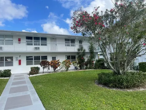 130 Sheffield F West Palm Beach FL 33417