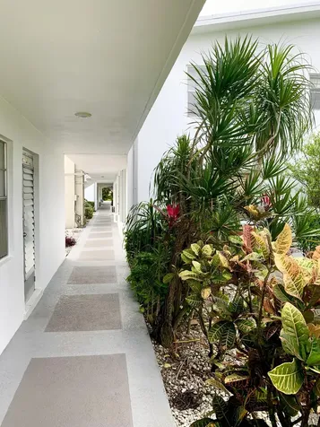 130 Sheffield F West Palm Beach FL 33417