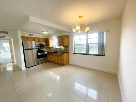 130 Sheffield F West Palm Beach FL 33417