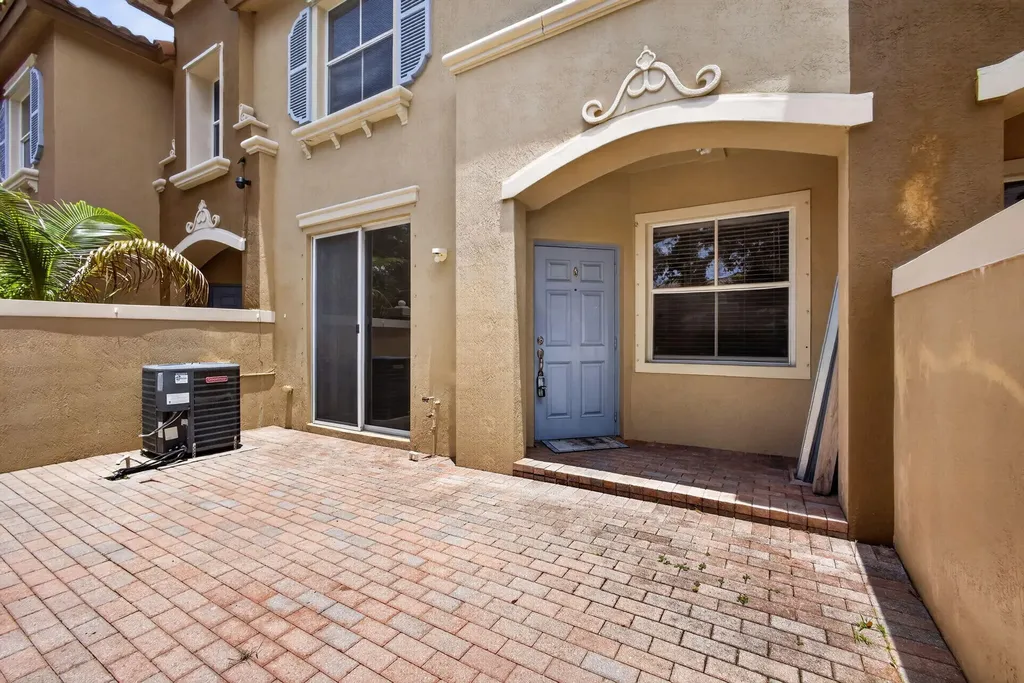 6549 Diamond Springs Terrace West Palm Beach FL 33411