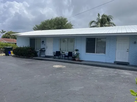 198 NE 28th Street Boca Raton FL 33431