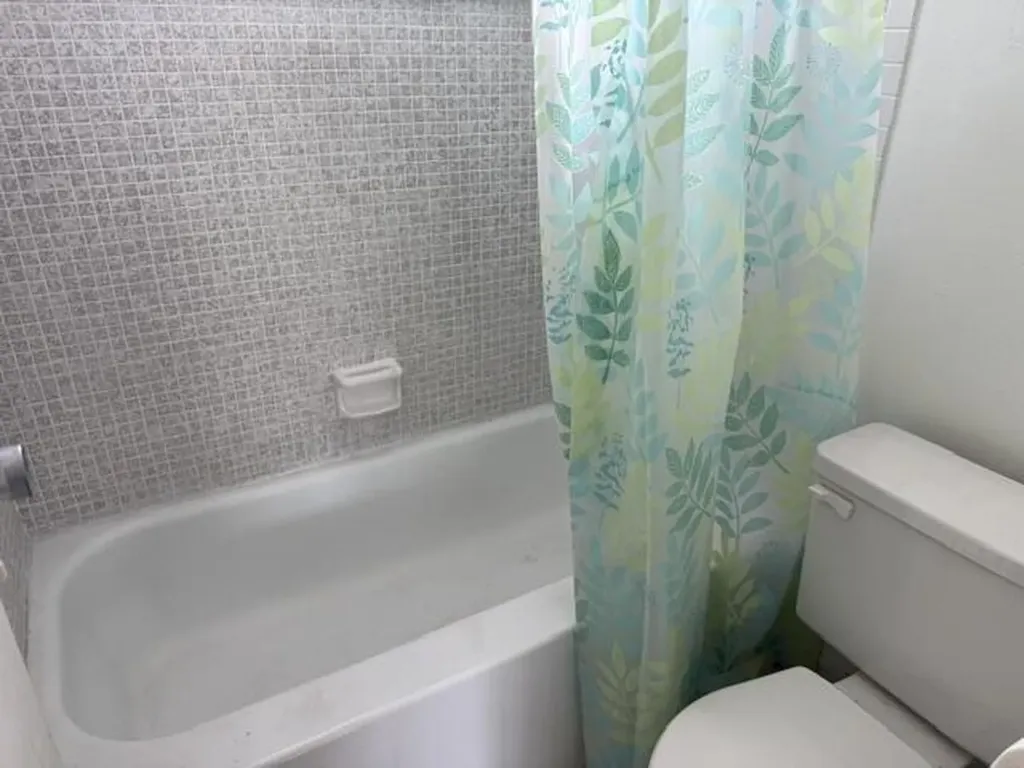 8105 NW 61st Street Tamarac FL 33321