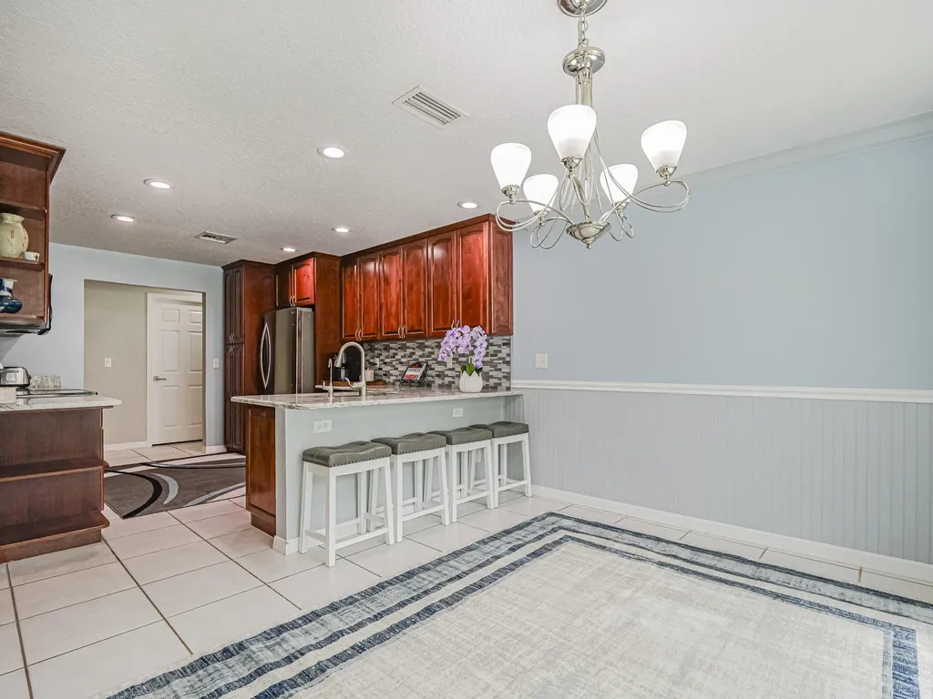 4220 70th Avenue Vero Beach FL 32967