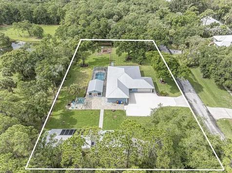 4220 70th Avenue Vero Beach FL 32967