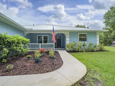 4220 70th Avenue Vero Beach FL 32967