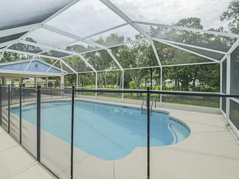 4220 70th Avenue Vero Beach FL 32967
