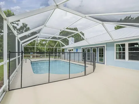 4220 70th Avenue Vero Beach FL 32967