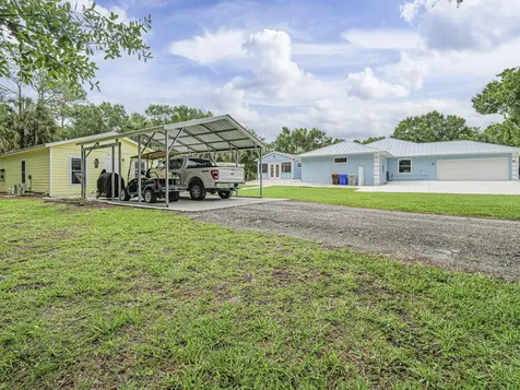 4220 70th Avenue Vero Beach FL 32967