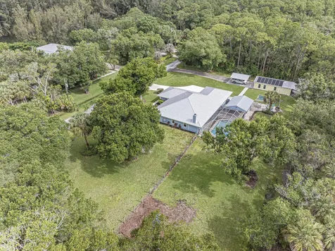 4220 70th Avenue Vero Beach FL 32967