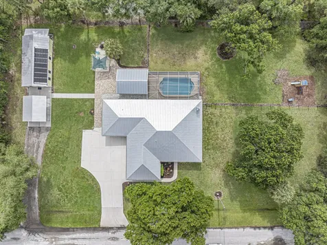 4220 70th Avenue Vero Beach FL 32967