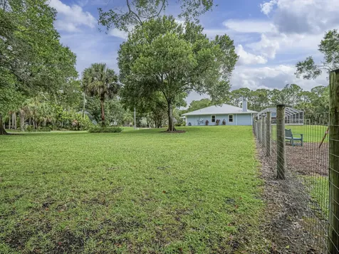 4220 70th Avenue Vero Beach FL 32967