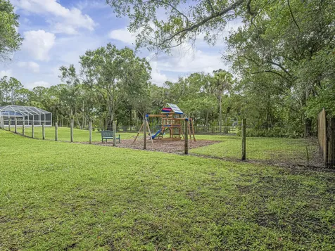 4220 70th Avenue Vero Beach FL 32967