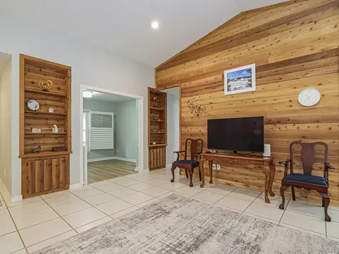 4220 70th Avenue Vero Beach FL 32967