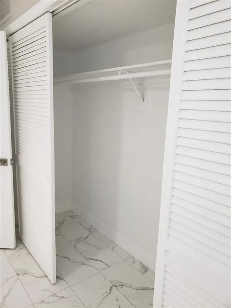 5201 NE 24th Terrace Fort Lauderdale FL 33308
