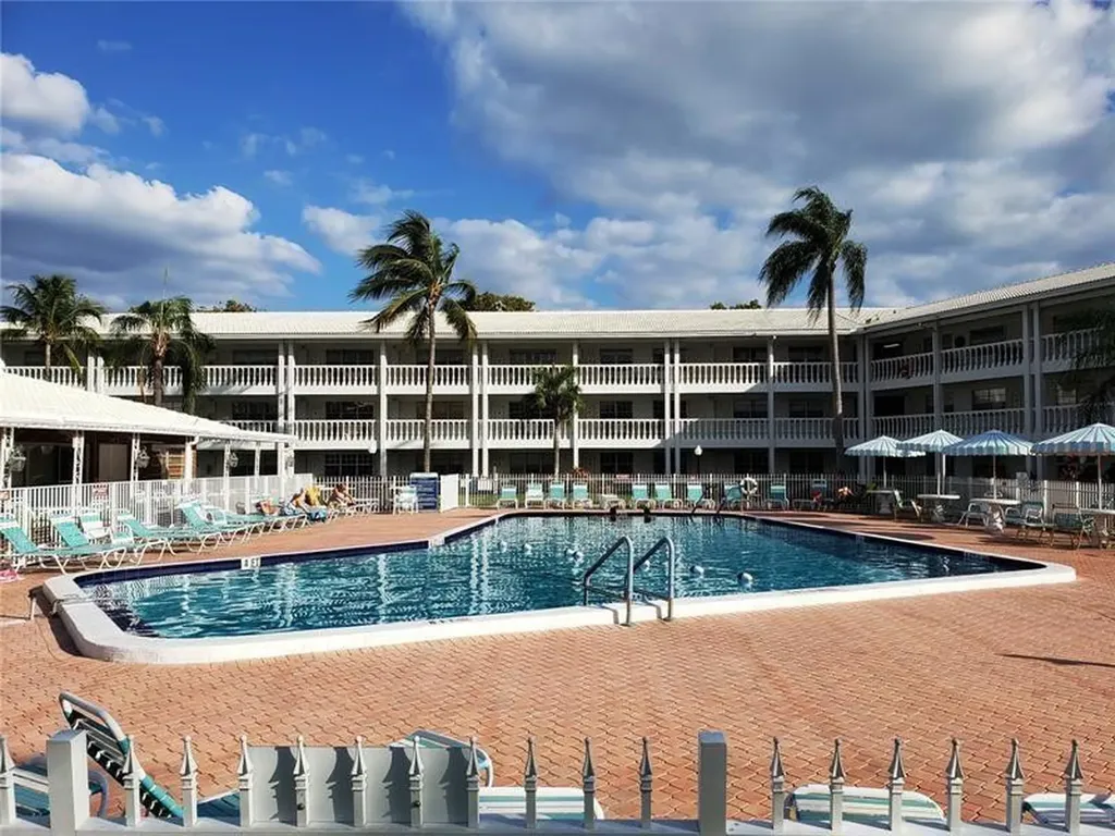 5201 NE 24th Terrace Fort Lauderdale FL 33308
