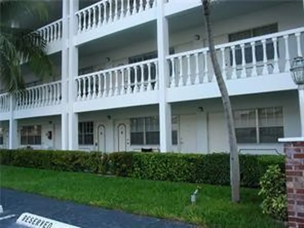 5201 NE 24th Terrace Fort Lauderdale FL 33308