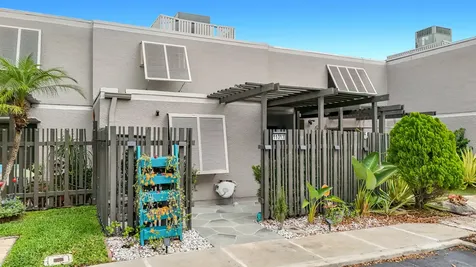 11313 NW 15th Street Pembroke Pines FL 33026