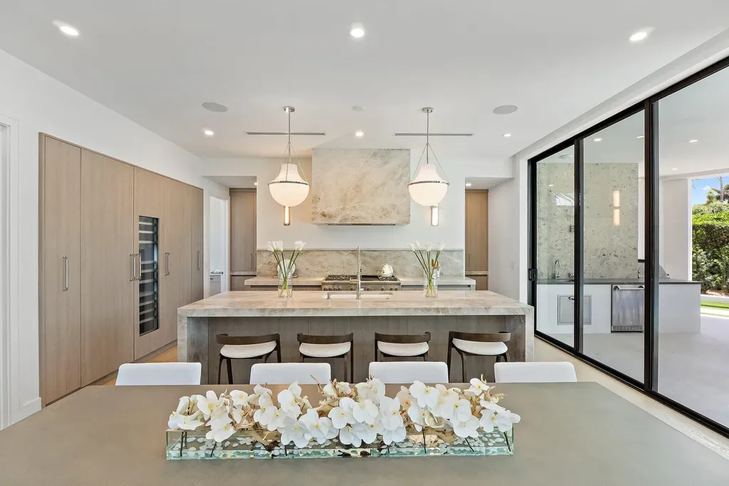 390 Jupiter Lane Juno Beach FL 33408