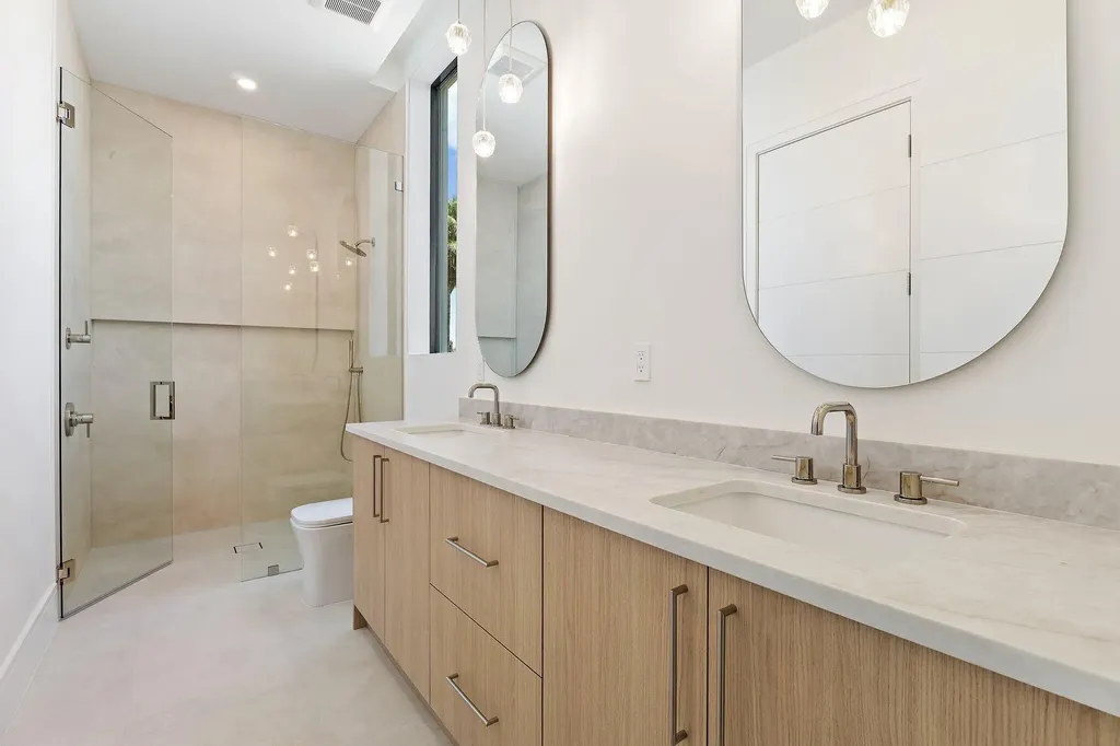 390 Jupiter Lane Juno Beach FL 33408