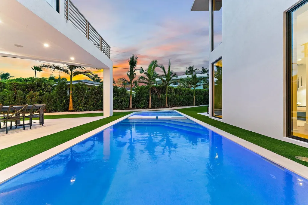 390 Jupiter Lane Juno Beach FL 33408