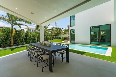 390 Jupiter Lane Juno Beach FL 33408