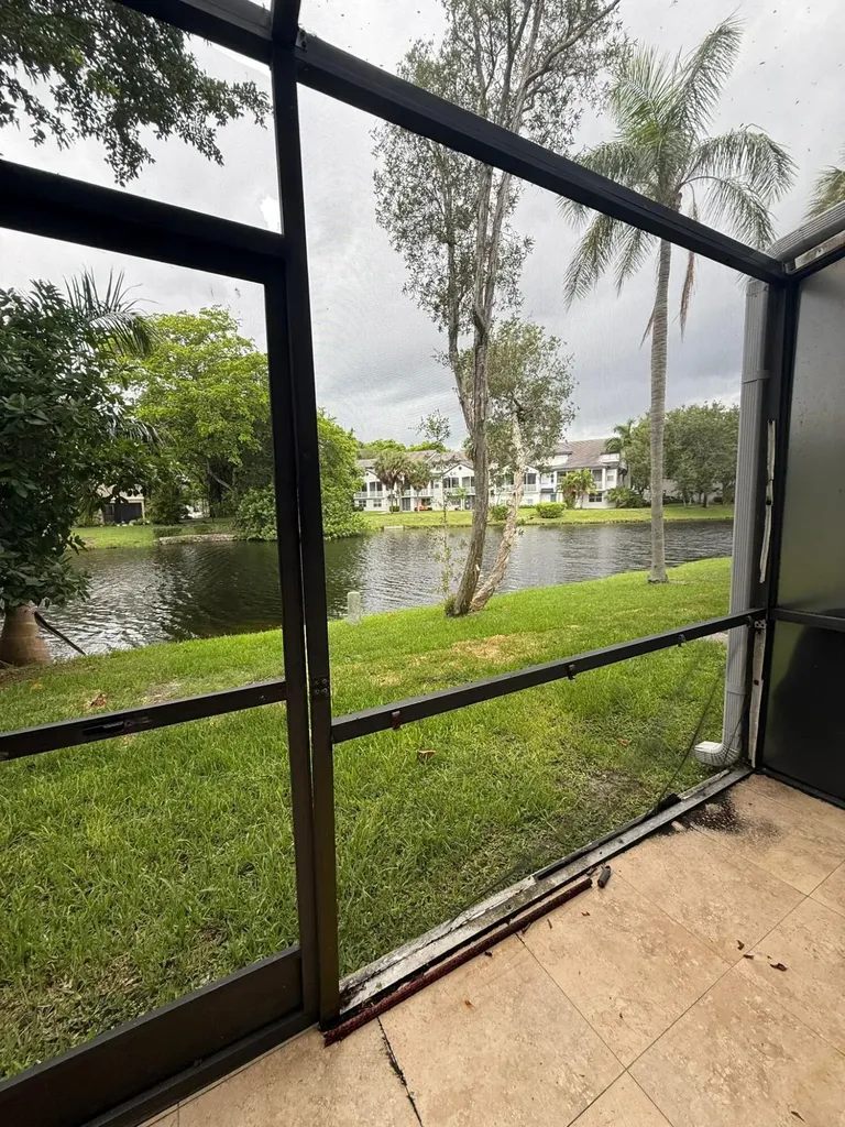 549 N University Drive Plantation FL 33324