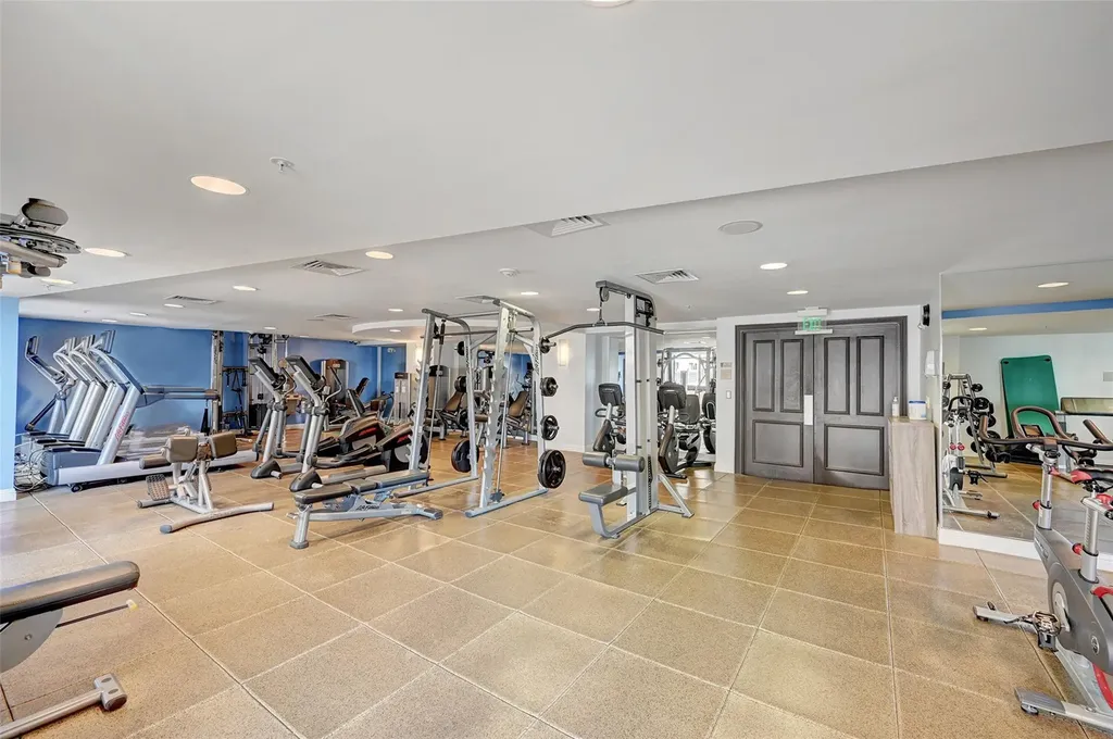 110 N Us-1 N Fort Lauderdale FL 33301