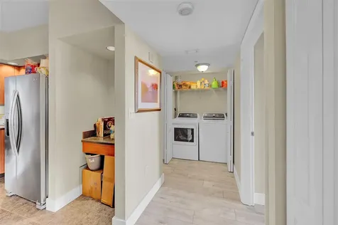 110 N Us-1 N Fort Lauderdale FL 33301