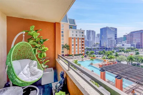 110 N Us-1 N Fort Lauderdale FL 33301