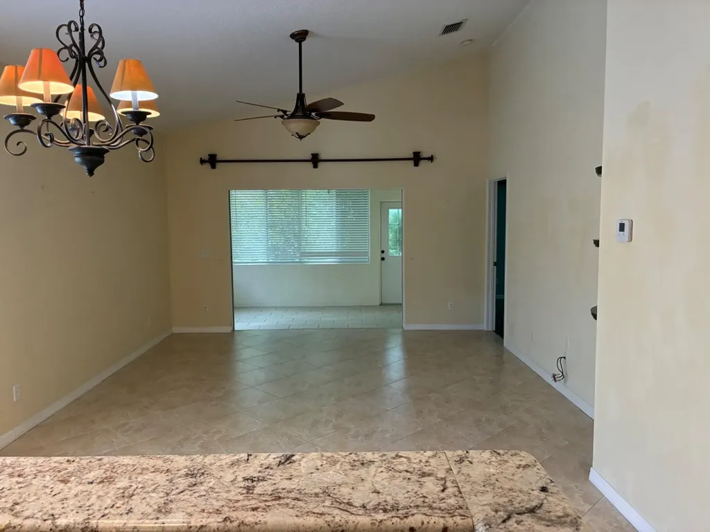 7916 SE Sugar Pines Way Hobe Sound FL 33455