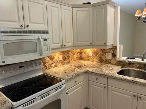 7916 SE Sugar Pines Way Hobe Sound FL 33455