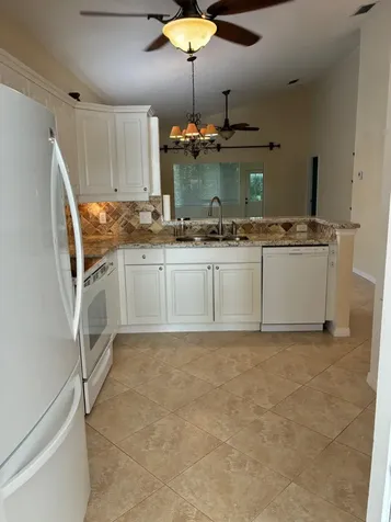 7916 SE Sugar Pines Way Hobe Sound FL 33455