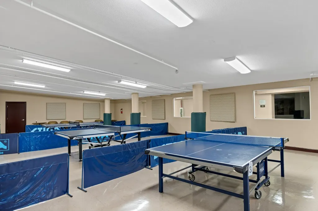 1043 Cornwall C Boca Raton FL 33434