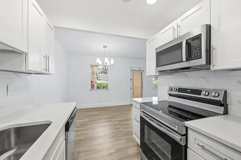 1043 Cornwall C Boca Raton FL 33434